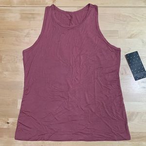 Vie Active Ashleigh Tank 2.0 top.  Dusty rose.  XL.  NWT.  Yoga Club.